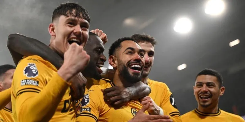  Wolverhampton Wanderers đang sở hữu hàng thủ chât lượng với những đòn tấn công